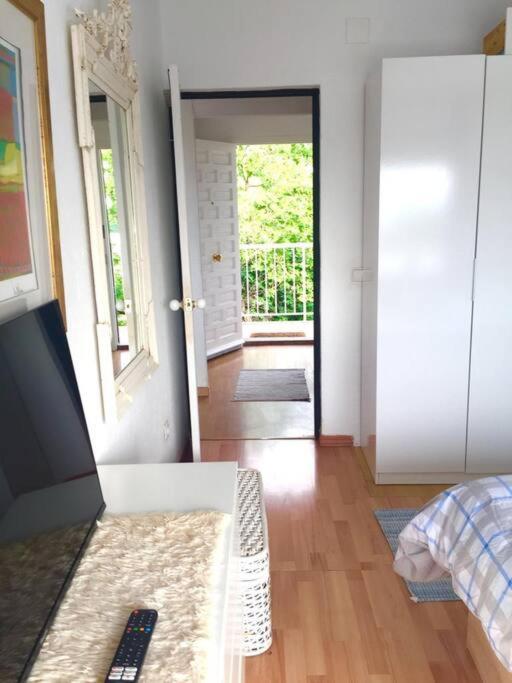 Acogedor Piso Con Vista Al Mar Lejlighed Benalmádena
